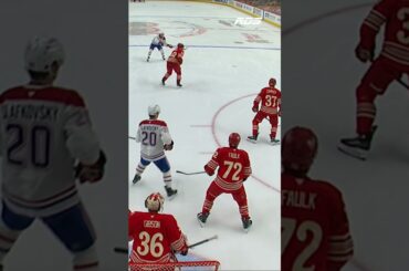 Juraj Slafkovský ouvre la marque en avantage numérique !💪#GoHabsGo c. #LGRW sur RDS 📺