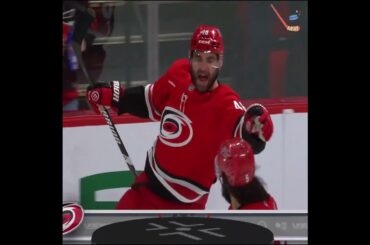 Jordan Martinook with the shorty to open the scoring 🚨 Penguins vs. Hurricanes