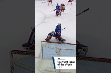 Quick knocks Coronato's shot wide of the net for Greatest Save 👀