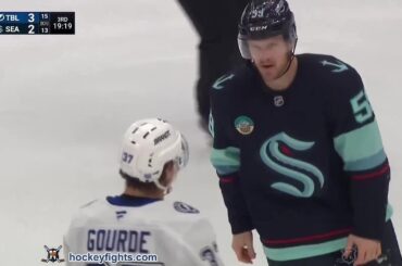 Yanni Gourde vs Ben Meyers | Lightning vs Kraken | Mar 17, 2026