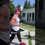 Bradley Martyn is crazy for doing this without the body protector 😱👊🏼