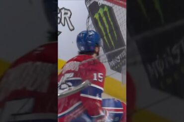 Alex Newhook fait 2-2! 🎯#GoHabsGo