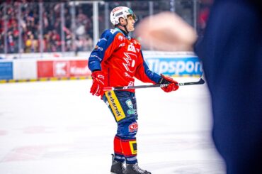 Kapitán Lukáš Sedlák po hattricku ve druhém čtvrtfinále