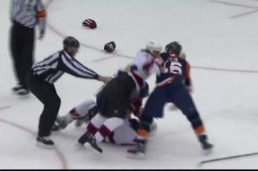 Rob Davison vs Matt Martin Sep 23, 2009