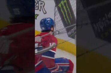 Alex Newhook fait 2-2! 🎯#GoHabsGo