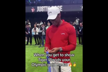 Matthew Tkachuk met Tiger Woods at the TGL Finals 👏