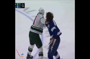 🥊🥊 SCOTT SABOURIN AND NICK FOLIGNO GIVE THE PEOPLE A CENTER ICE SHOW 🍿