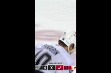 OMG BREAD WITH AN INSANE SHOOTOUT GOAL!!!  #hockey #gokingsgo #lakings #gkg