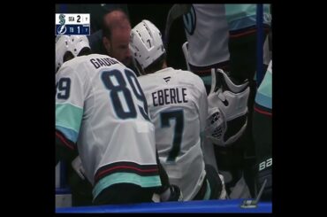 Jordan Eberle hit his head on the ice after a borderline slew foot by Lilleberg ❌