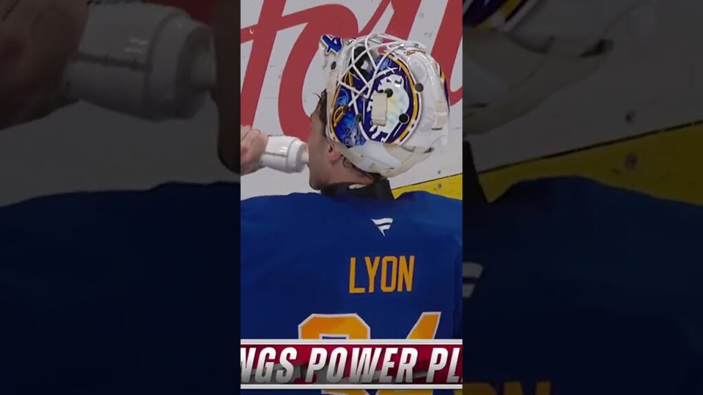 Raymond and Seider team up for a power play goal!