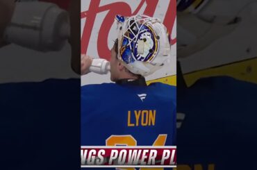 Raymond and Seider team up for a power play goal!