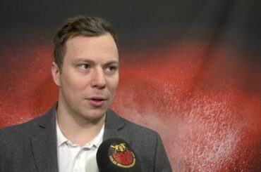 "Gäller att ta tag i taktpinnen"