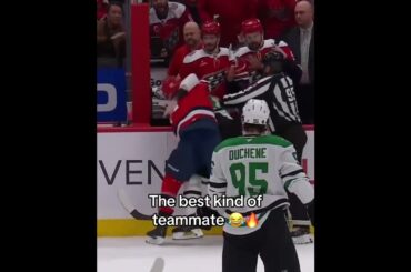Capitals enforcer Dylan McIlrath supporting Brandon Duhaime in his fight 😅