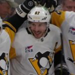 Penguins' Sidney Crosby Tucks Home Backhand To Score In His Return To Lineup
