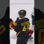 Pettersson scores 200th goal! 🍾