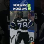 Should more players rock the CAGE?! 🤔