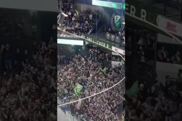 To-To-Tomasek för David Tomasek (Färjestad BK Rögle BK i Löfbergs Arena i SHL i Sverige) (#Shorts)