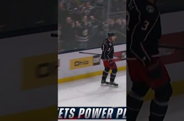 3 GOALS AND 2 FIGHTS IN THE 1ST PERIOD! 🤯👊