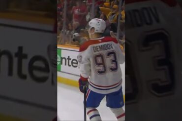 Ivan Demidov déjoue Juuse Saros avec un bon tir des poignets ! 💪🏻