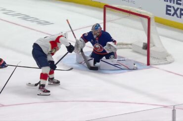 Tkachuk goes BETWEEN HIS LEGS for gorgeous goal!