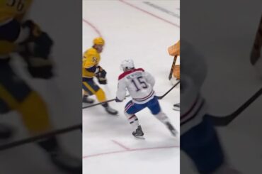 Alex Newhook accepte la belle passe de Demidov et c’est 4-0 Montréal ! 🔵⚪️🔴