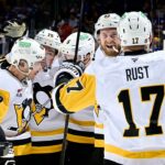 Penguins strike for FIVE in the 2nd!!