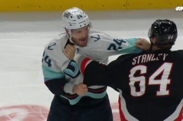 Logan Stanley Drops The Gloves With Jamie Oleksiak