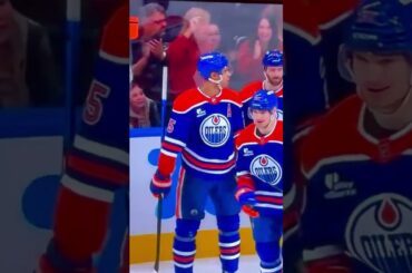 Vasily Podkolzin goal vs Chicago Blackhawks