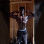 EASIEST WORKOUTS TO GAIN MUSCLE (Upper and Lower)