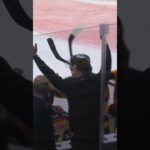 Nicklas Lasu tacklar Brian O'Neill (Frölunda HC mot Luleå HF Scandinavium i SHL i Sverige) (#Shorts)