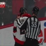 5'8" 180 lb Alex DeBrincat and 6'3" 201 lb Artem Zub drop the gloves! 🥊