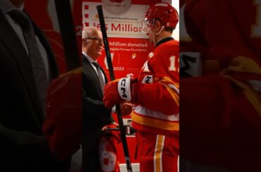 Flames Congratulate Scott Oake on an Incredible Career 🤝