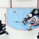 McDavid INSANE SOLO goal on the Power Play!