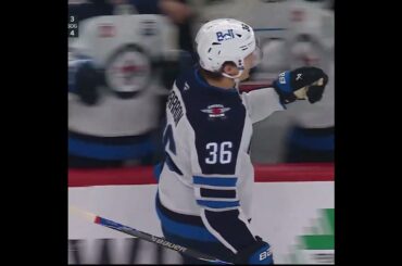 Morgan Barron gets the Jets on the board! ✈️  Jets vs. Penguins