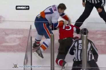 Matt Martin vs Zack Smith Nov 4, 2010