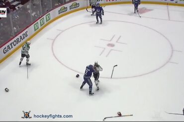 Jamie Benn vs Luke Schenn Apr 18, 2022