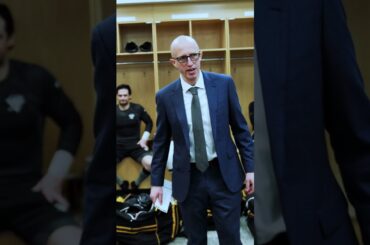 Dan Muse Delivers Postgame Speech After Penguins Clinch Playoffs