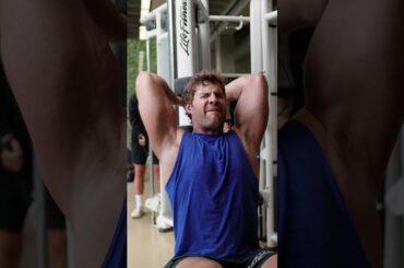 1 Exercise For Triceps Growth!
