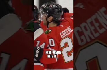 GREENE light for the first goal of the night 🚨 #ryangreene #nhl #blackhawks #hockey