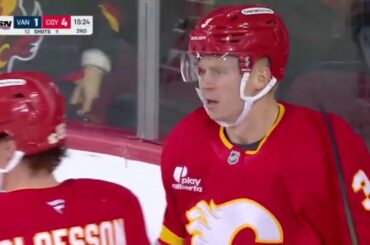 Olli Määttä 1+1 vs Vancouver