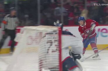 51 buts pour Cole Caufeild, et 99 points pour Nick Suzuki! 🏒