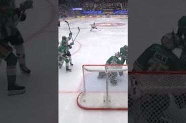 Snyggt mål av Per Åslund (Färjestad BK mot Rögle BK i Catena Arena i SHL i Sverige) (#Shorts)