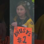 Khusy with the ultimate surprise during warmups 👀