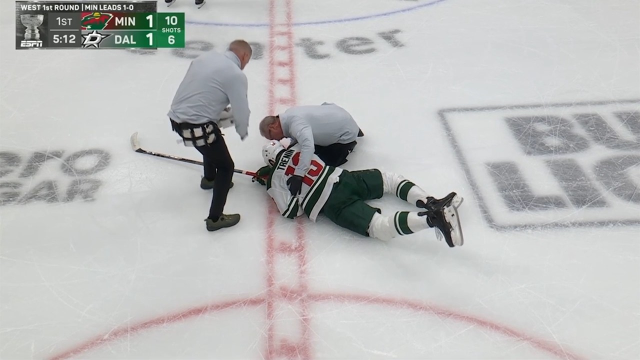 Colin Blackwell Lays a Big Open Ice Hit on Yakov Trenin