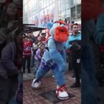 METAL!'s dunk tank at the Bell Centre #NHL #Playoffs #Shorts