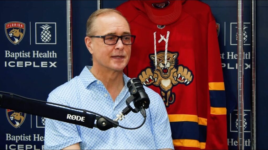 Paul Maurice speaks on the team culture, learning from adversity & more! | Territory Talk