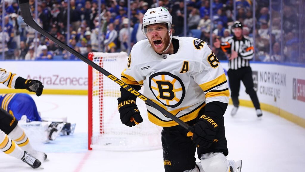 PASTRNAK keeps Bruins ALIVE with Game 5 OT WINNER!