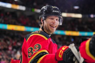 Zetterlund nets a pair in dominant win! 🇸🇪2️⃣