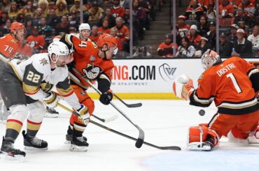 Vegas SHORTY has Knights up 2-0 in Game 3!