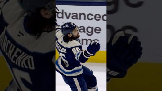 Quelle feinte de Kirill Marchenko pour donner la victoire aux Blue Jackets ! 🤩